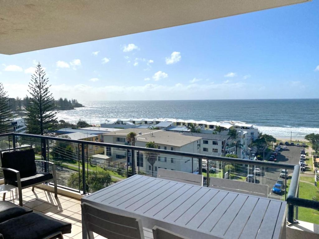 Kings Row Apartments Caloundra Buitenkant foto