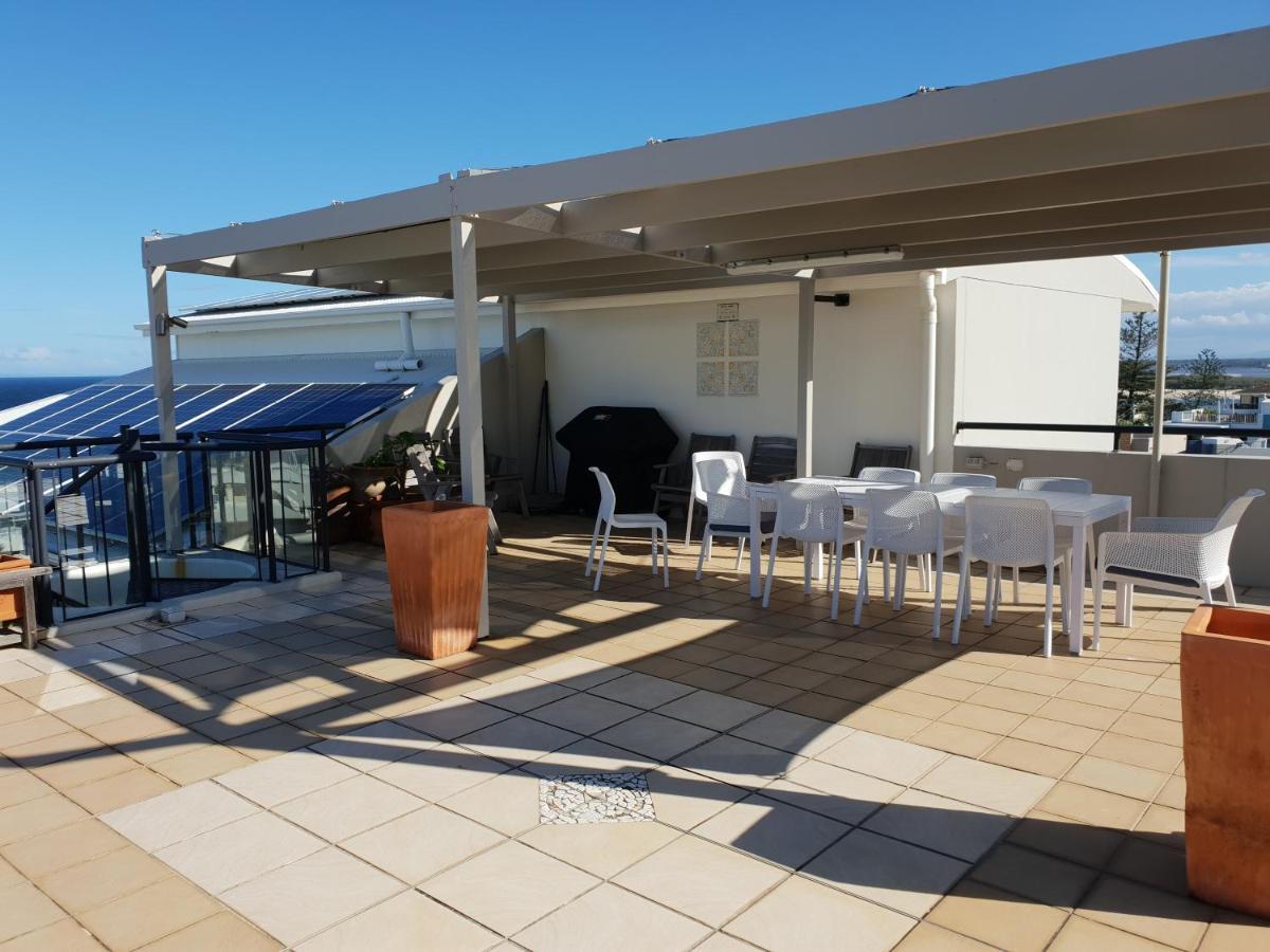 Kings Row Apartments Caloundra Buitenkant foto