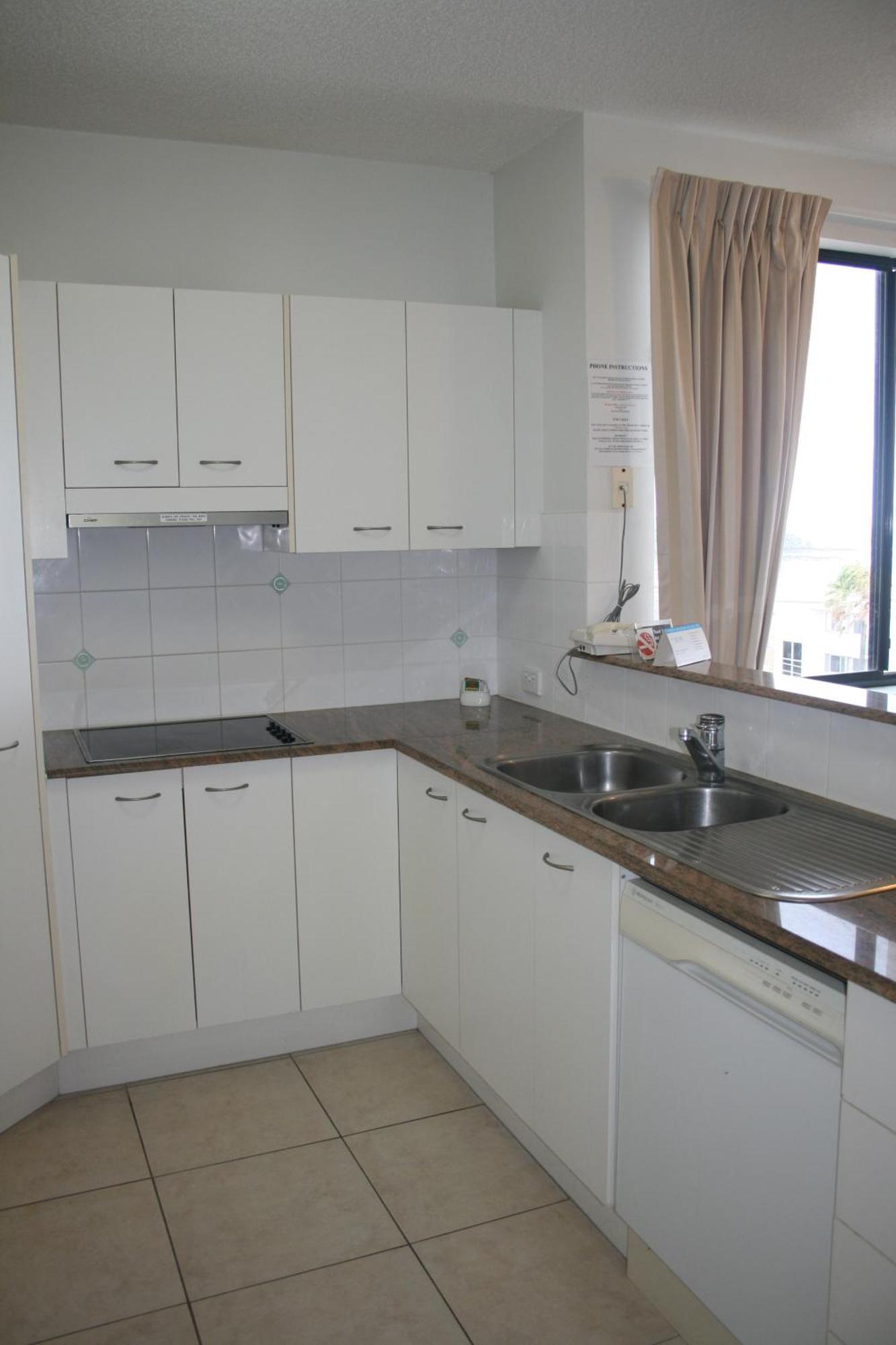 Kings Row Apartments Caloundra Buitenkant foto