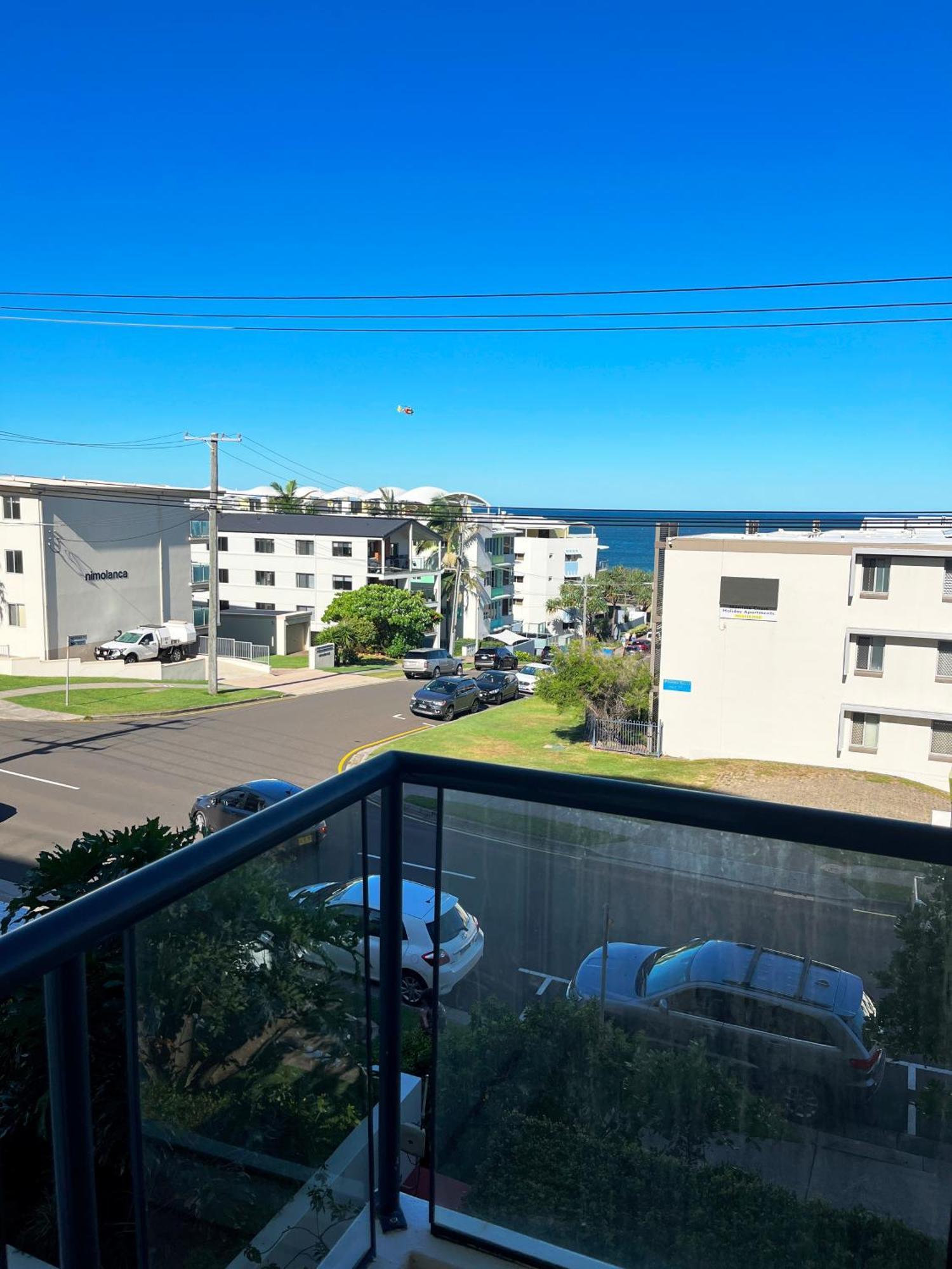 Kings Row Apartments Caloundra Buitenkant foto
